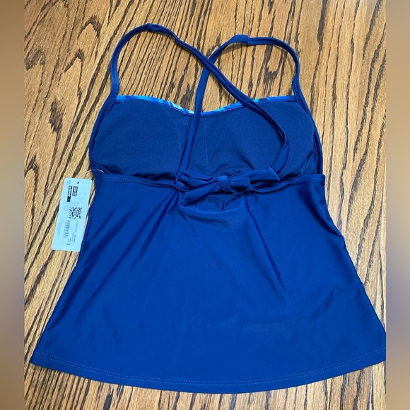 Peyton and Parker Womens Small Navy Tankini Swim Top Adjustable Straps NWT - Picture 4 of 8